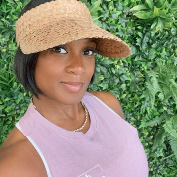 Straw Visor - Picture 2 of 3